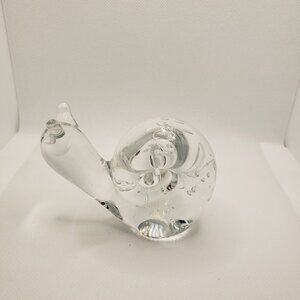 Glass snail decorative or paperweight
